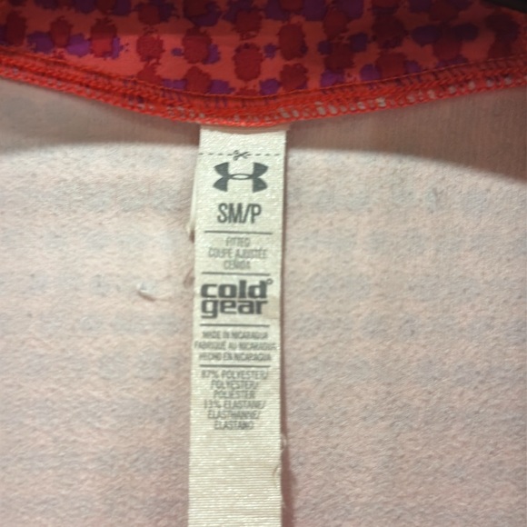 Under Armour Quarter Zip - Picture 4 of 6